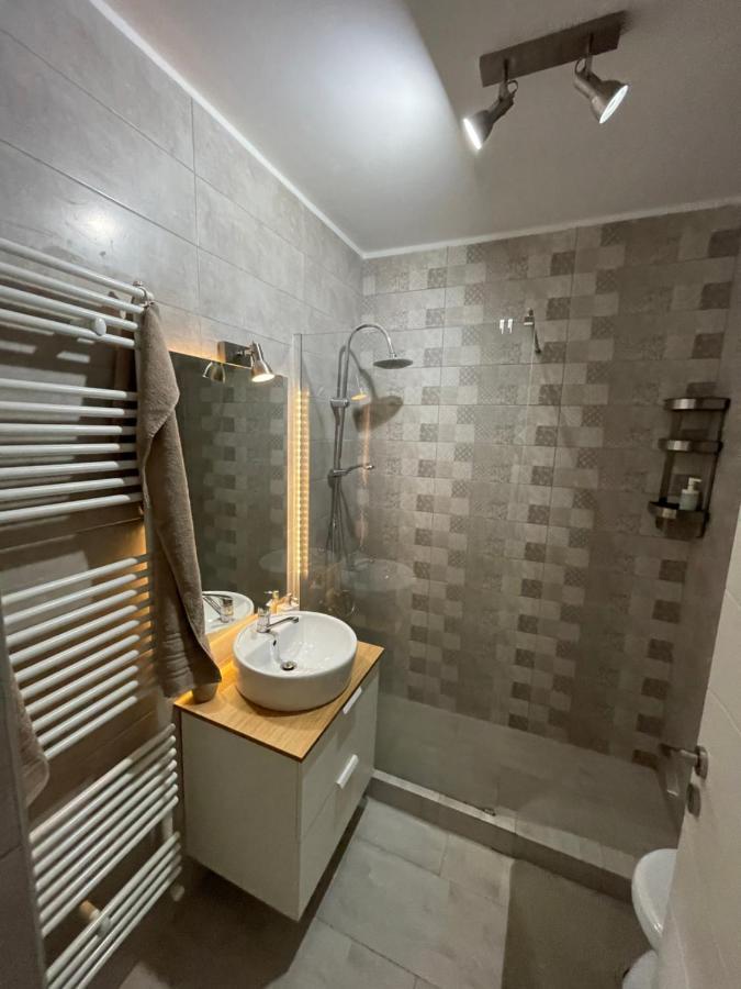 בוקרשט Plaza Luxury Apartment Near Presidential Palace מראה חיצוני תמונה