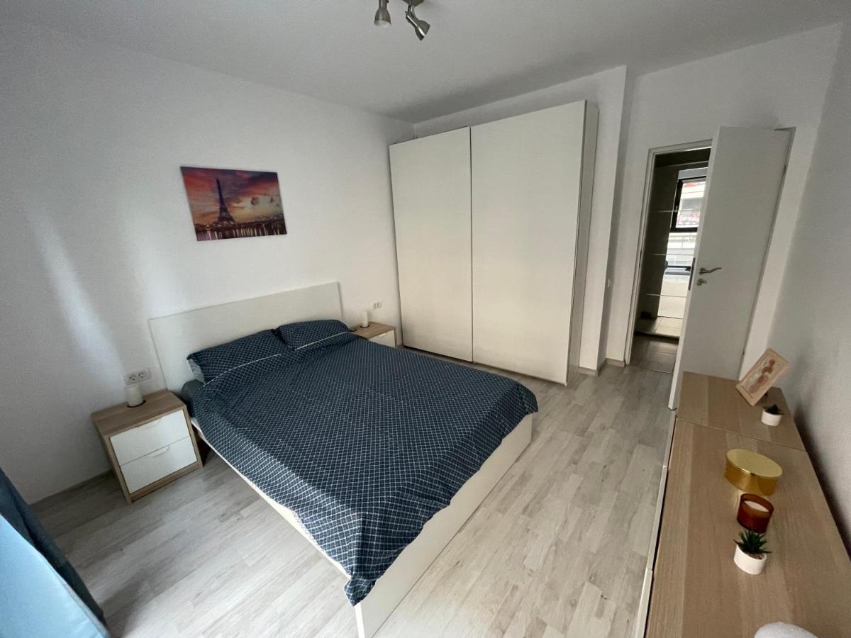 בוקרשט Plaza Luxury Apartment Near Presidential Palace מראה חיצוני תמונה